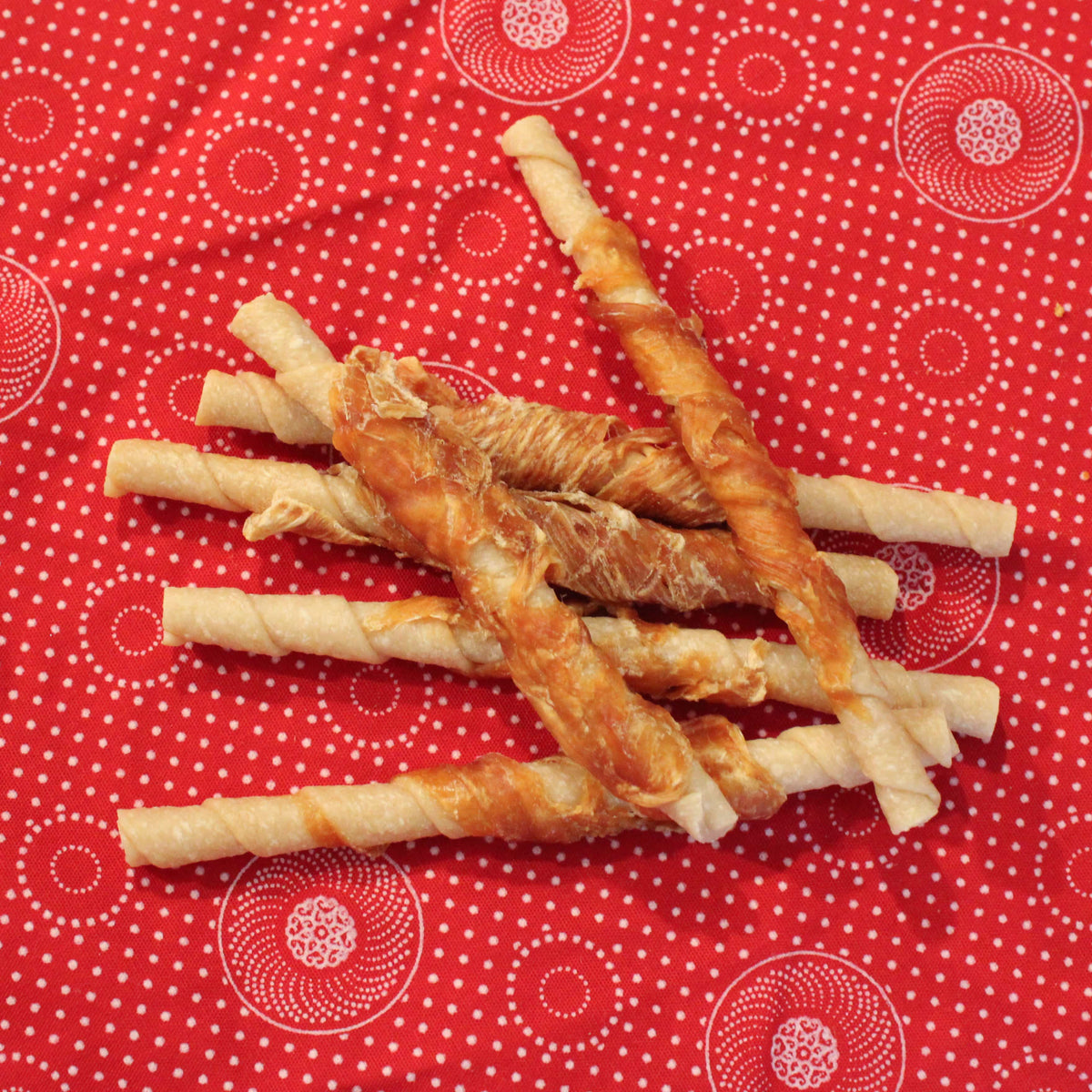 Colt's Woof Chicken & Coconut Twist Sticks – Chicken coconut twist sticks for dogs (image 2 of 3)
