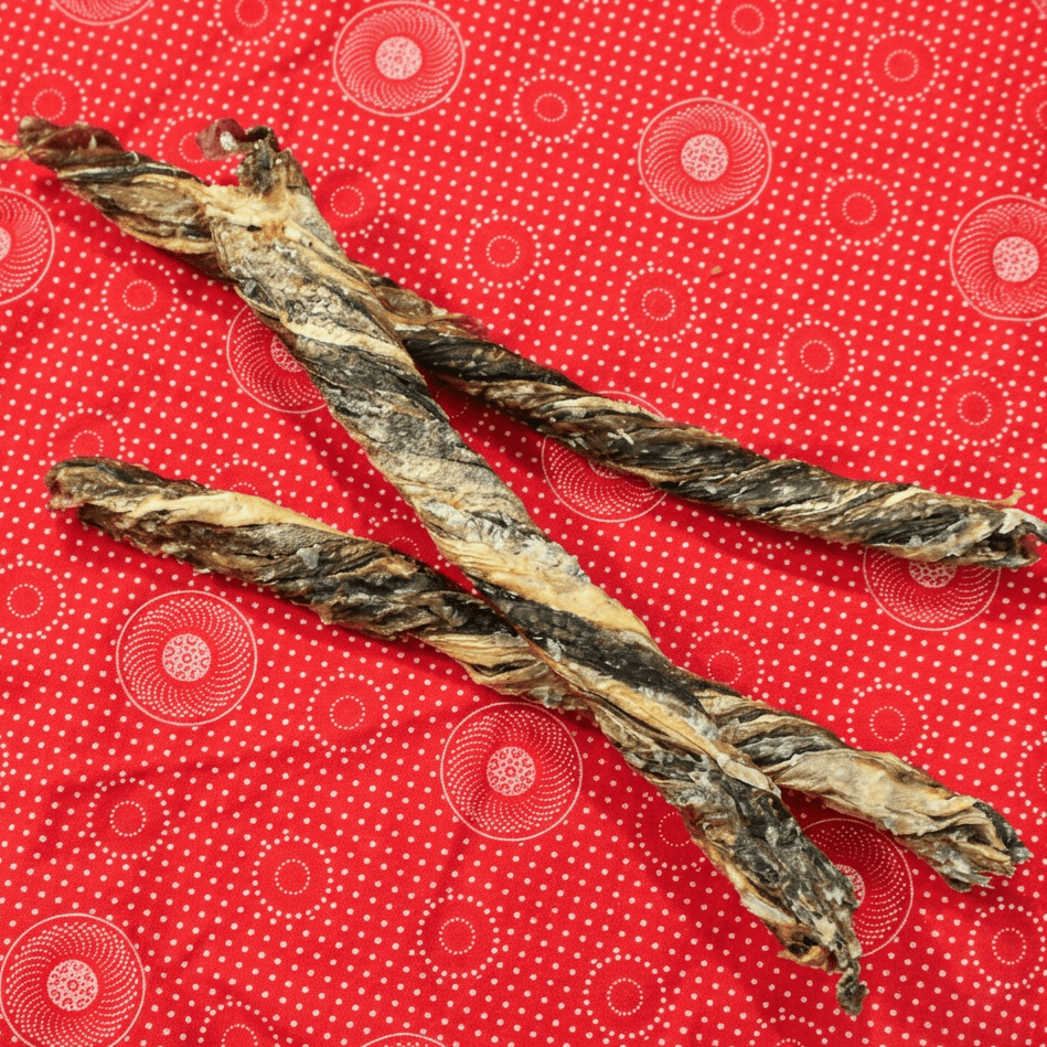 Colt's Woof Codfish Skin Rolls (Single) – Codfish skin rolls single for dogs (image 2 of 2)