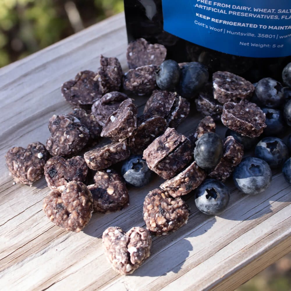 Colt's Woof Togo's Blueberry Soft-Baked Biscuits – Small breed togo s blueberry soft baked biscuits for dogs (image 5 of 8)