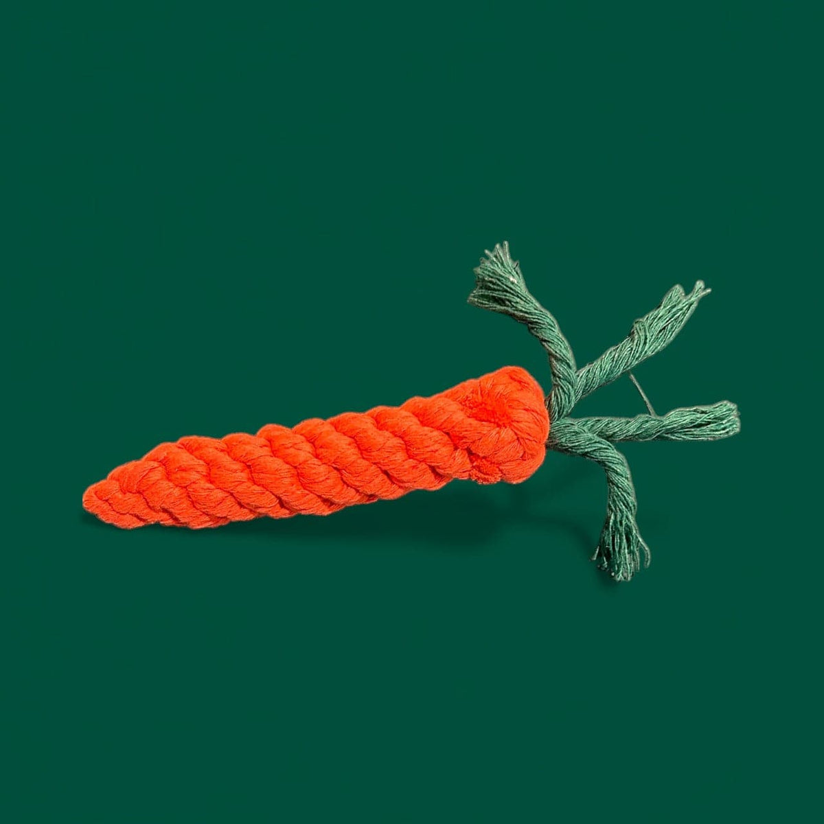 Colt's Woof Carrot Rope Toy – Small carrot rope toy for dogs (image 3 of 6)